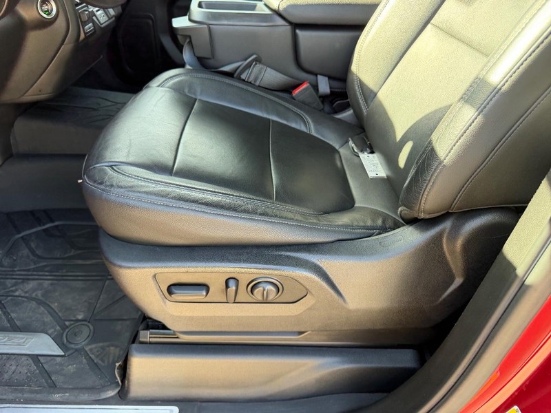 Chevrolet Silverado 1500 Vehicle Image 16