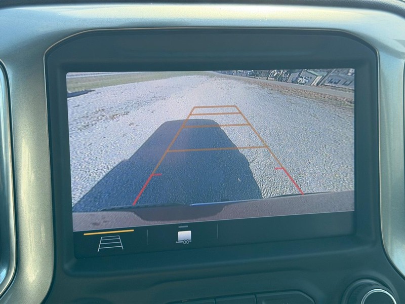 Chevrolet Silverado 1500 Vehicle Image 18