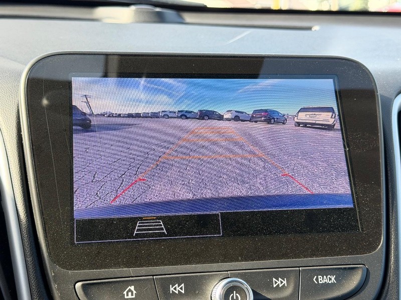 Chevrolet Malibu Vehicle Image 20