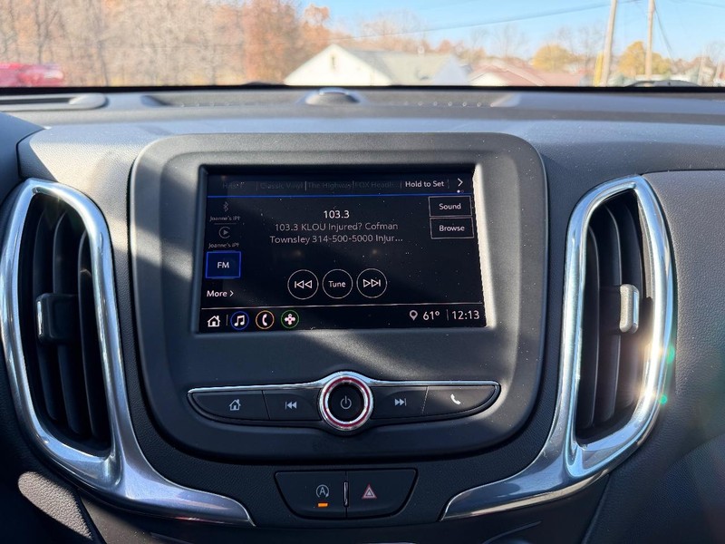 Chevrolet Equinox Vehicle Image 13