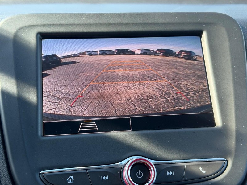 Chevrolet Equinox Vehicle Image 20