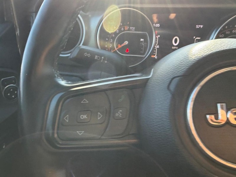 Jeep Gladiator Vehicle Image 10