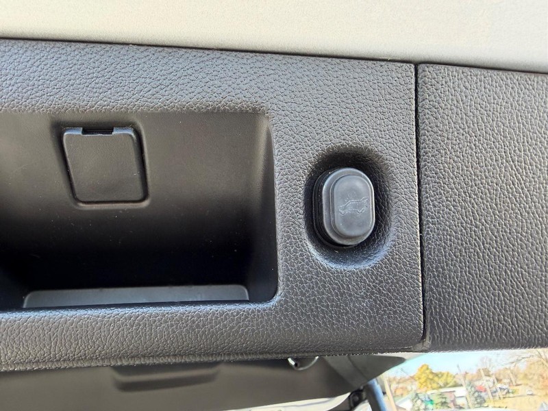 Chevrolet Tahoe Vehicle Image 06