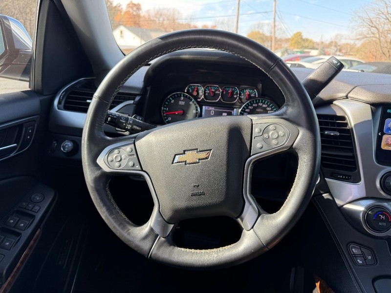 Chevrolet Tahoe Vehicle Image 14