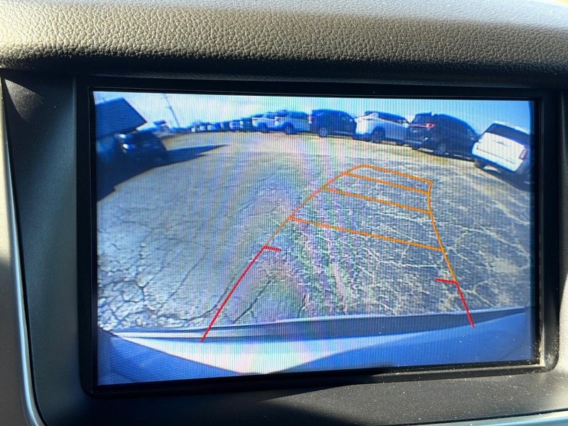 Chevrolet Tahoe Vehicle Image 24