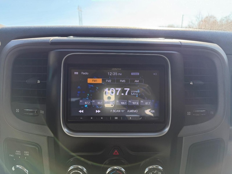 Ram 1500 Vehicle Image 12