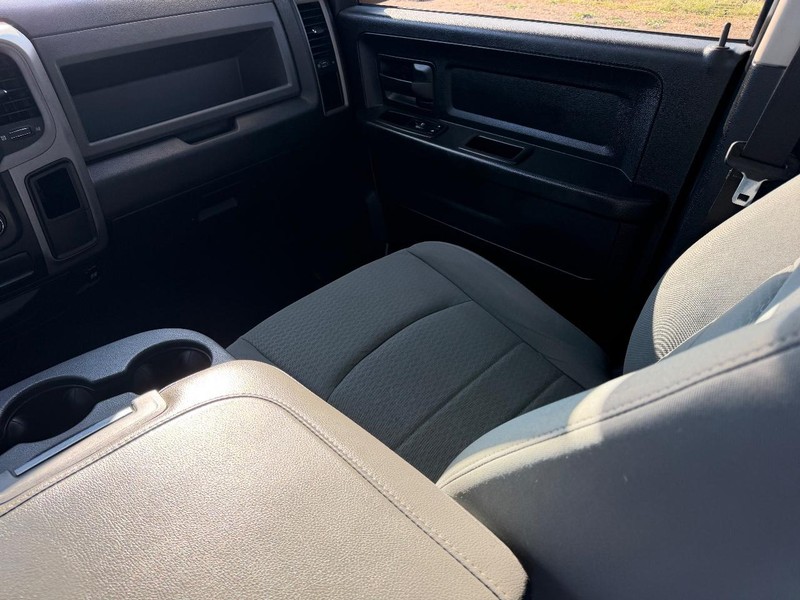 Ram 1500 Vehicle Image 14