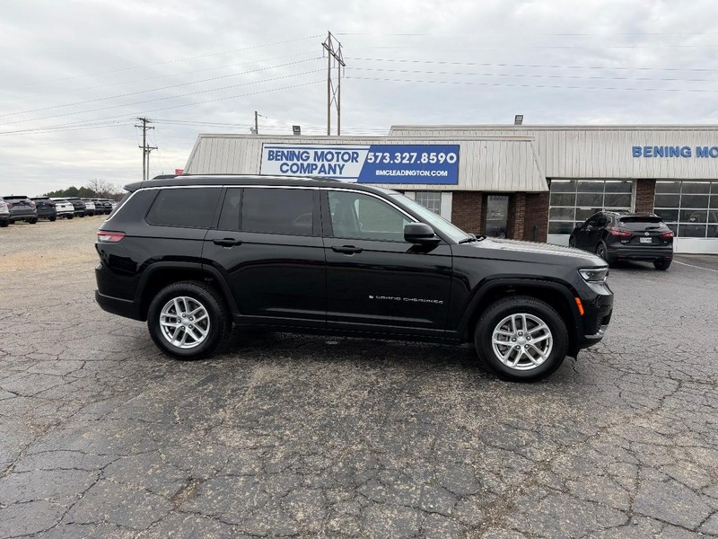 Jeep Grand Cherokee L Vehicle Image 02