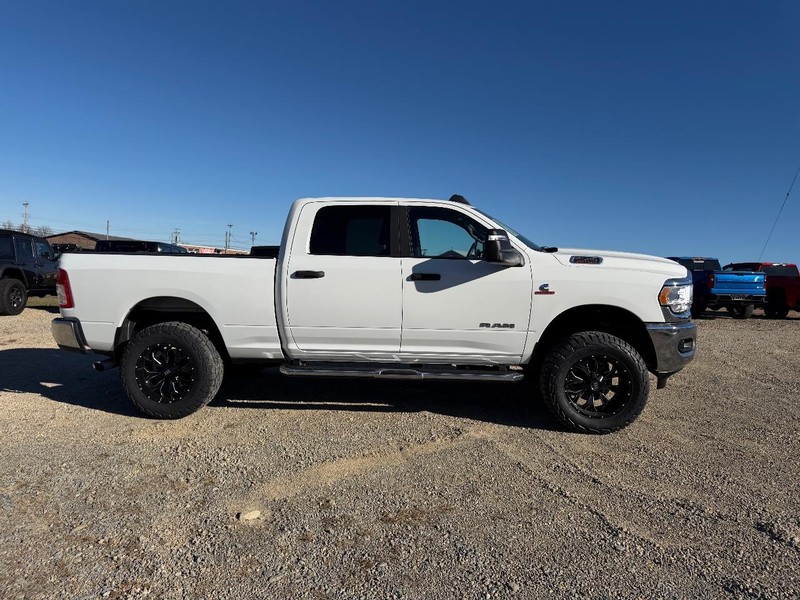 Ram 2500 Vehicle Image 02