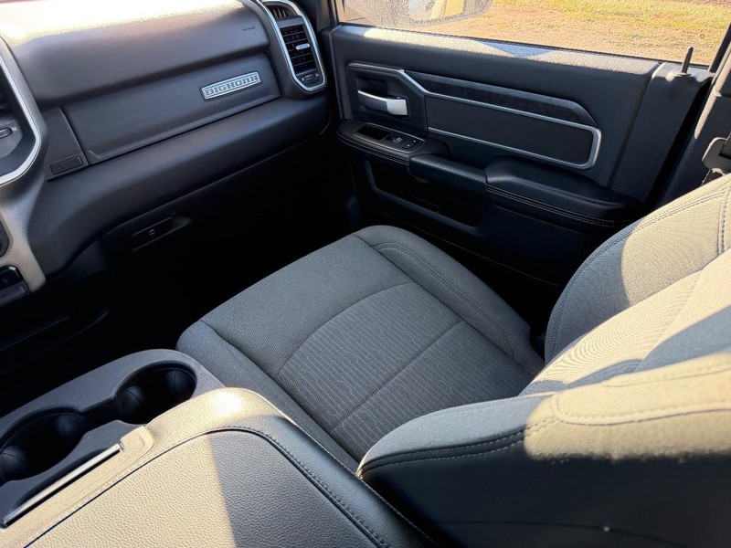 Ram 2500 Vehicle Image 14