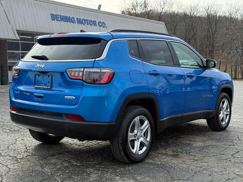 Jeep Compass Vehicle Image 03