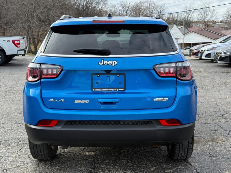 Jeep Compass Vehicle Image 04