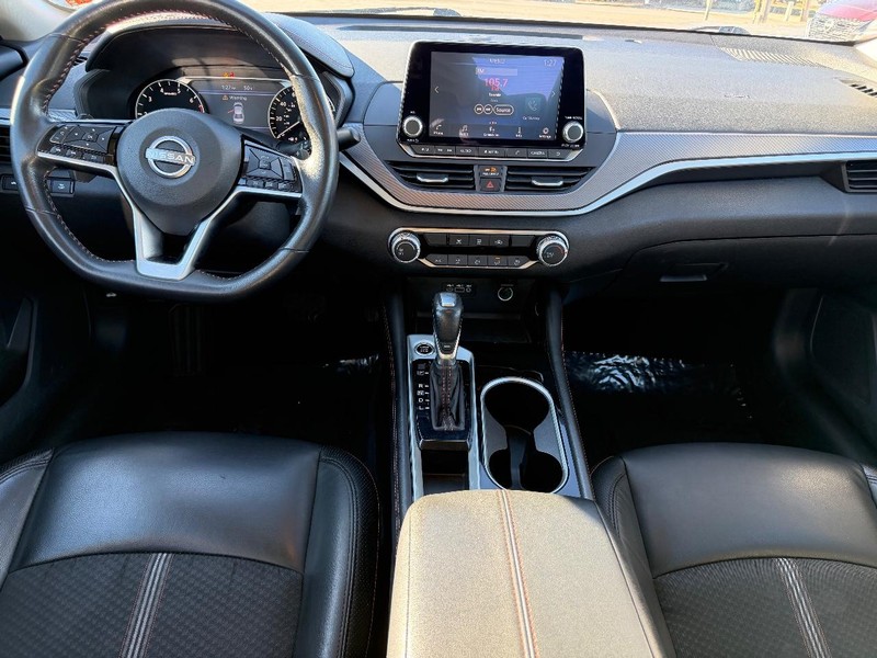 Undefined   Vehicle Image 07