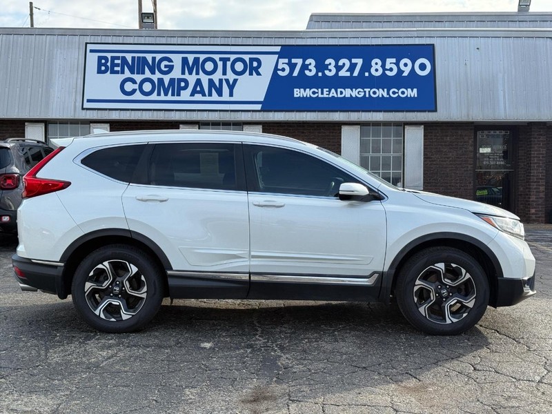 Honda CR-V Vehicle Image 02