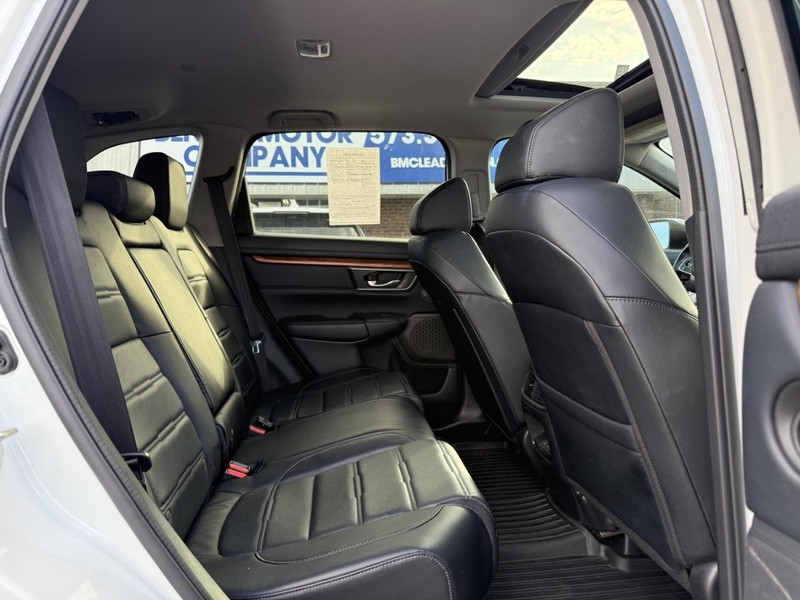 Honda CR-V Vehicle Image 10