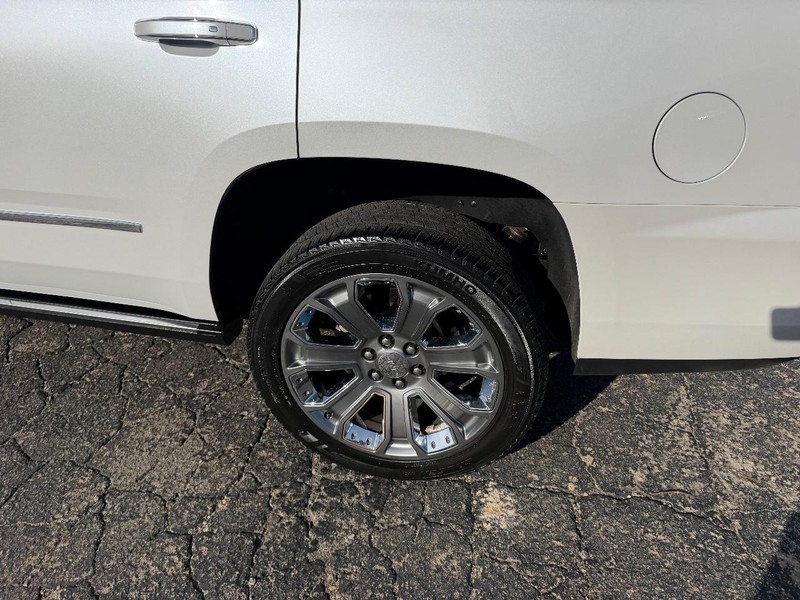 GMC Yukon Vehicle Image 07