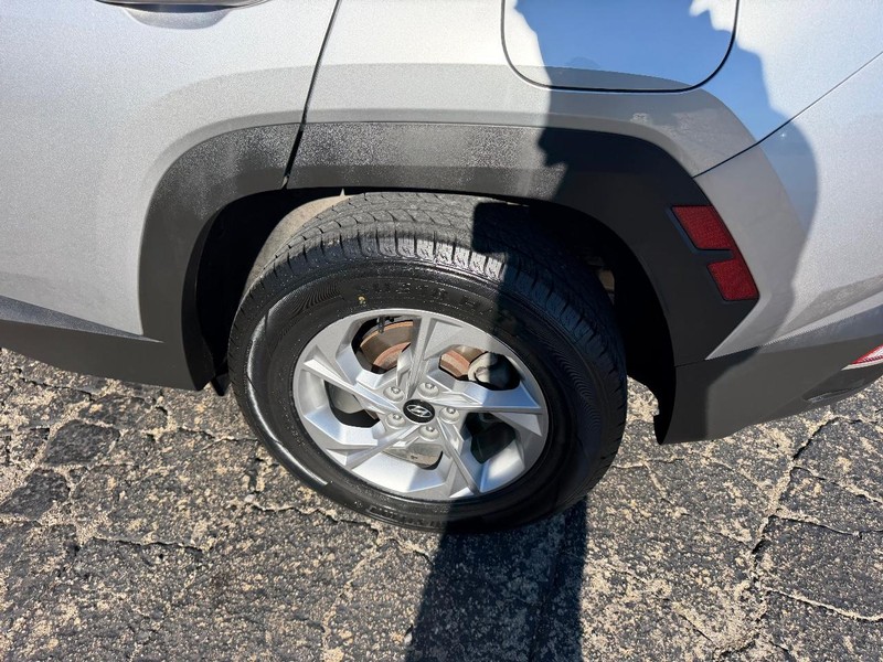 Hyundai Tucson Vehicle Image 06