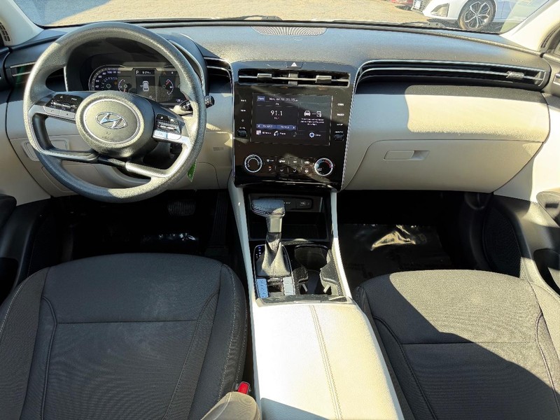 Hyundai Tucson Vehicle Image 08