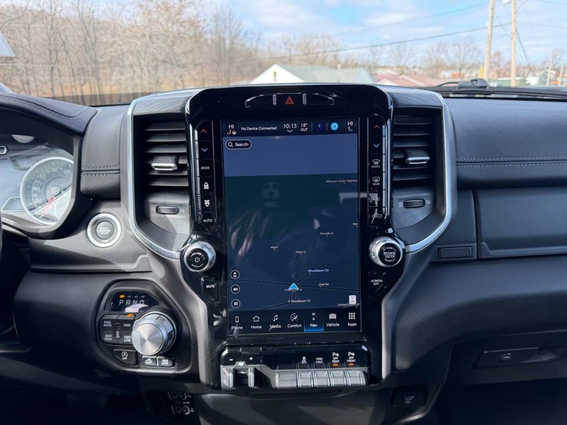 Ram 1500 Vehicle Image 12