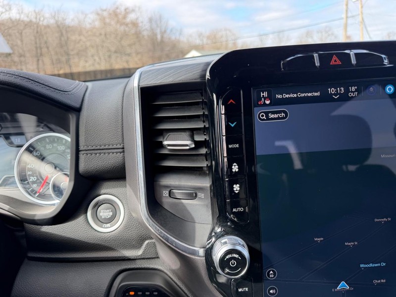 Ram 1500 Vehicle Image 13