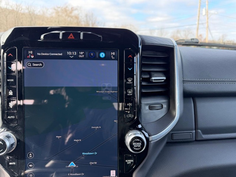 Ram 1500 Vehicle Image 14