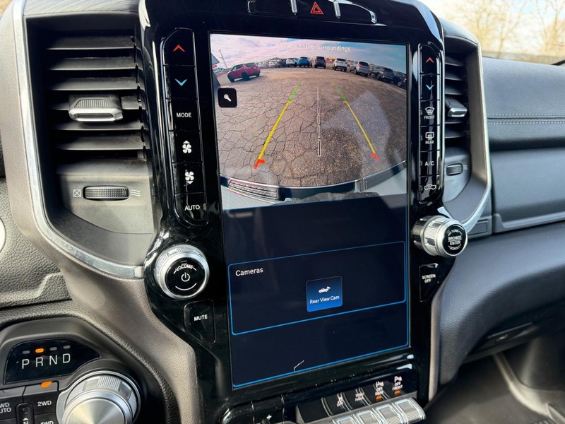 Ram 1500 Vehicle Image 23