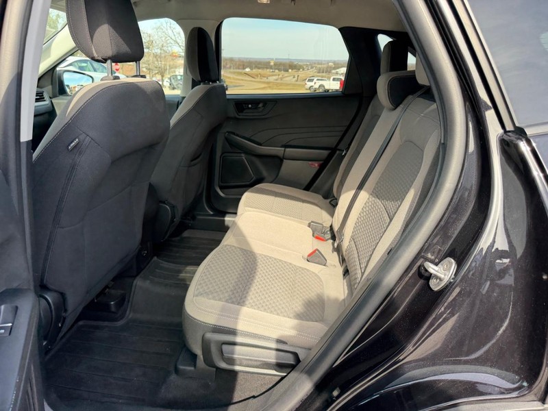 Ford Escape Vehicle Image 07