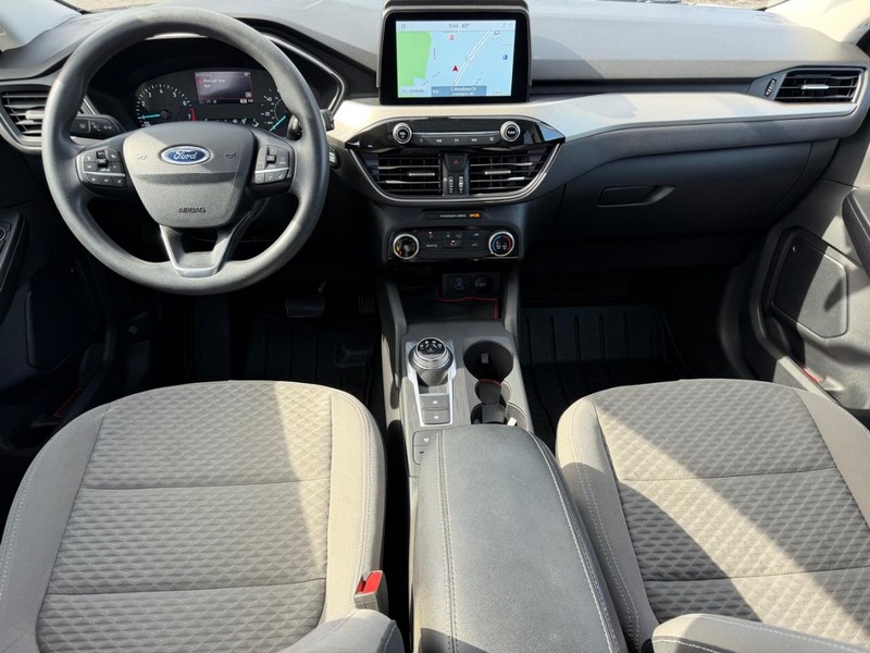 Ford Escape Vehicle Image 09