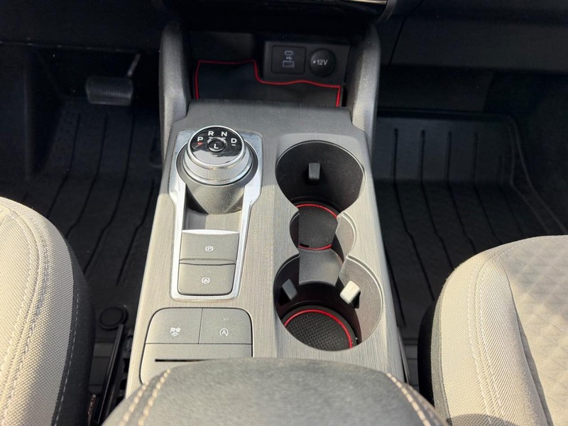 Ford Escape Vehicle Image 15