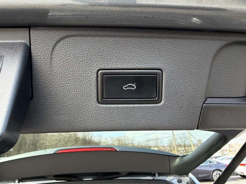 Volkswagen Atlas Vehicle Image 06