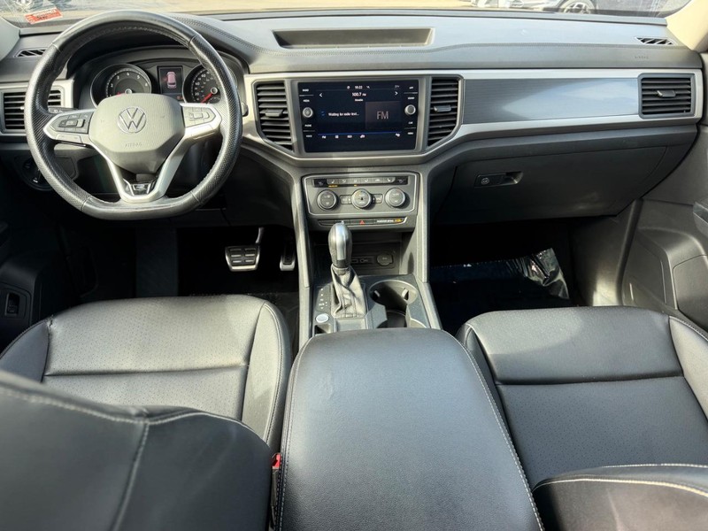 Volkswagen Atlas Vehicle Image 11