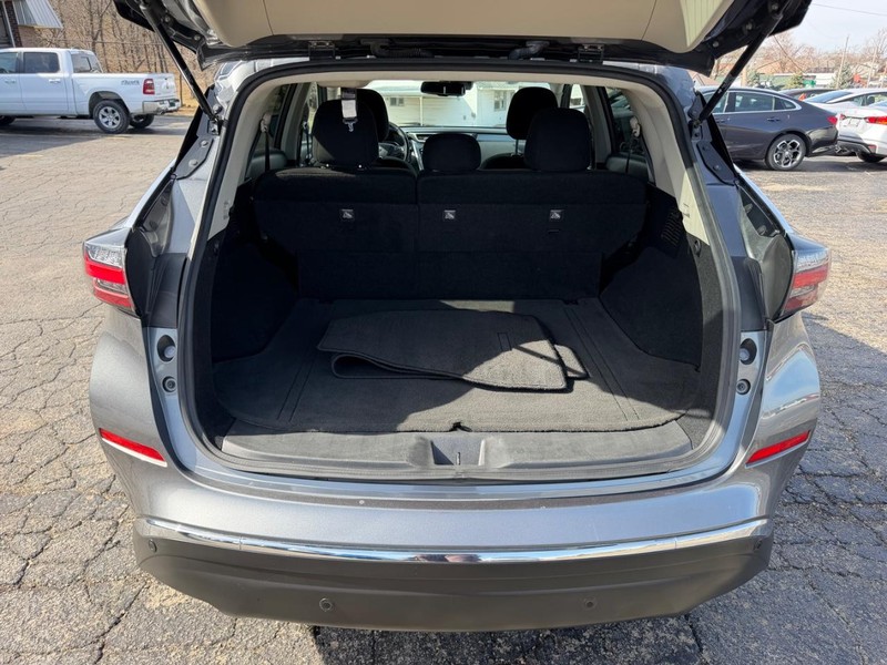 Nissan Murano Vehicle Image 05