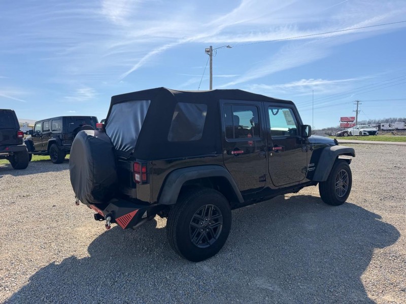 Jeep Wrangler Unlimited Vehicle Image 03