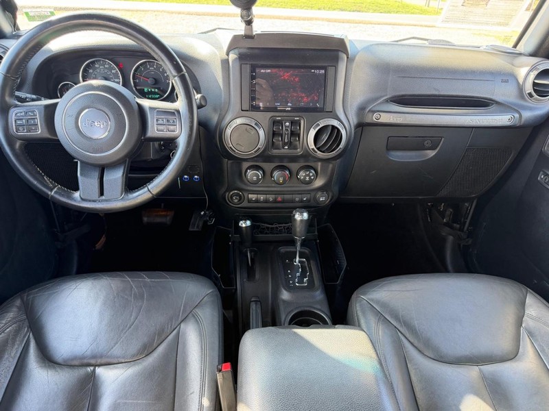 Jeep Wrangler Unlimited Vehicle Image 08