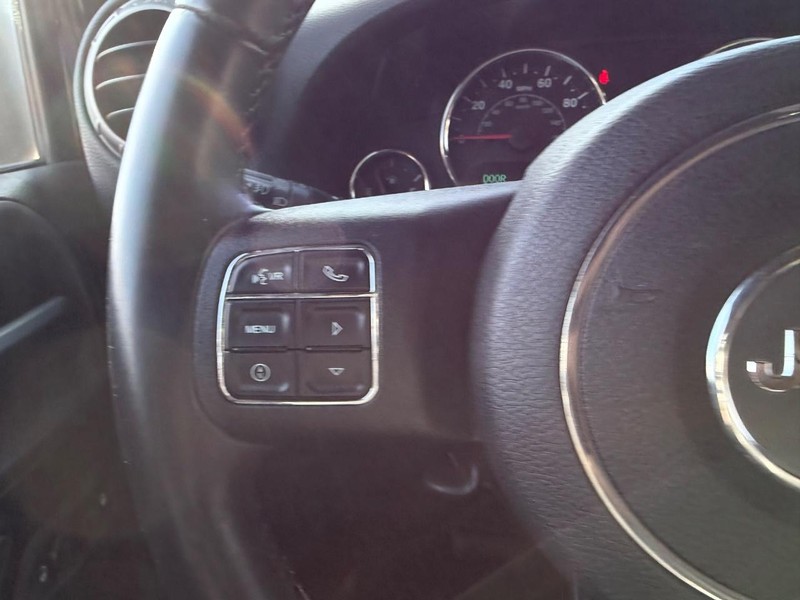 Jeep Wrangler Unlimited Vehicle Image 10