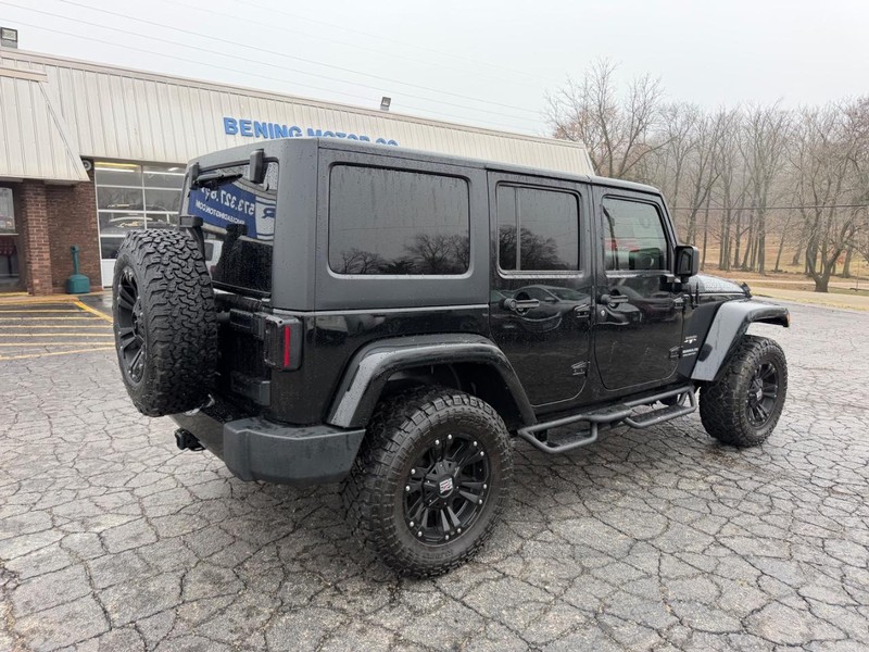 Jeep Wrangler Unlimited Vehicle Image 03