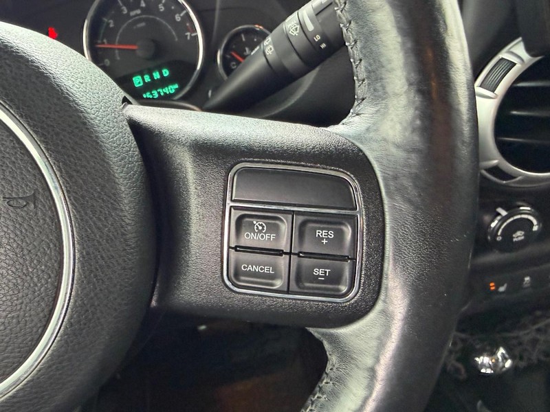 Jeep Wrangler Unlimited Vehicle Image 11