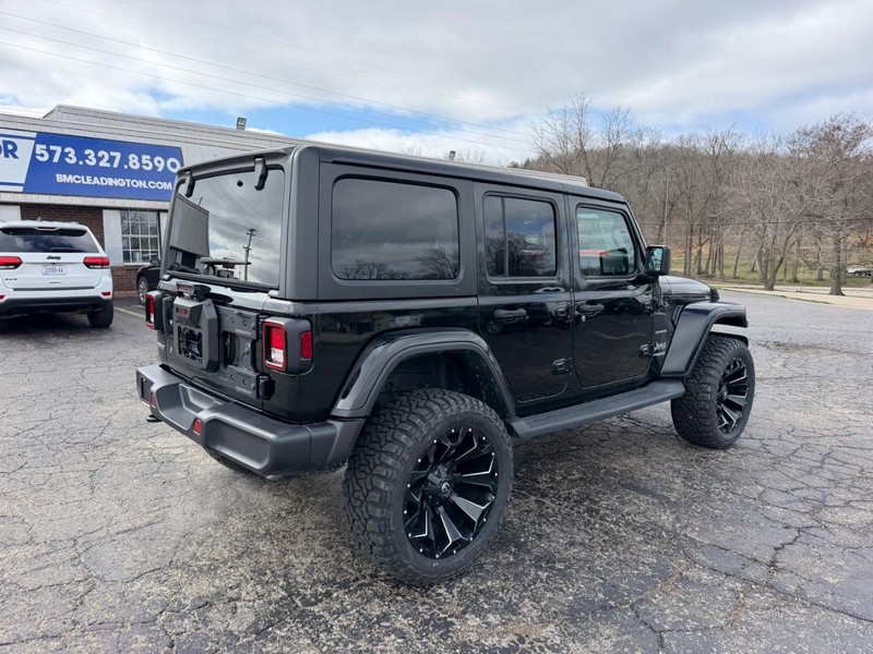 Jeep Wrangler Unlimited Vehicle Image 03