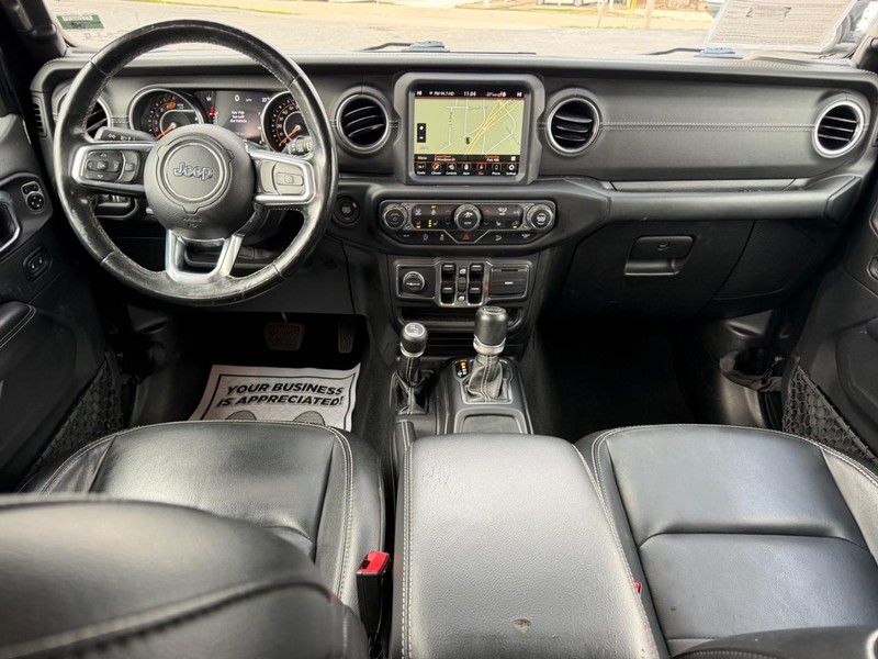 Jeep Wrangler Unlimited Vehicle Image 08