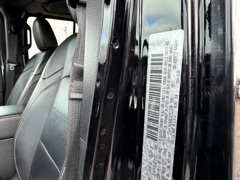 Jeep Wrangler Unlimited Vehicle Image 20