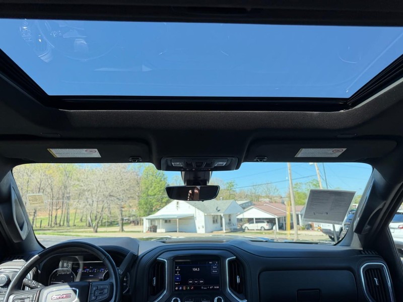 GMC Sierra 2500HD Vehicle Image 08