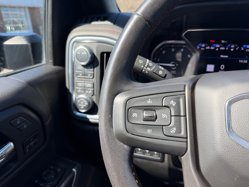 GMC Sierra 2500HD Vehicle Image 11