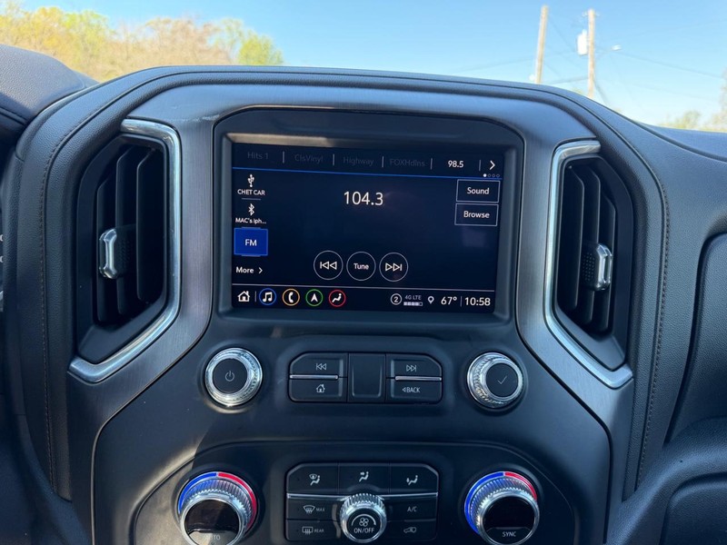 GMC Sierra 2500HD Vehicle Image 13