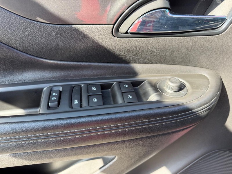 Buick Encore Vehicle Image 16