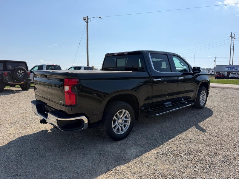 Chevrolet Silverado 1500 Vehicle Image 03