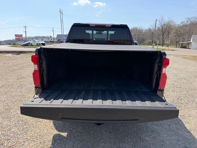 Chevrolet Silverado 1500 Vehicle Image 05