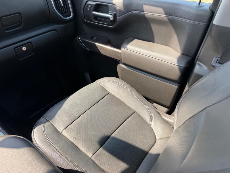 Chevrolet Silverado 1500 Vehicle Image 14