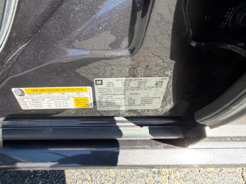 GMC Acadia Vehicle Image 25