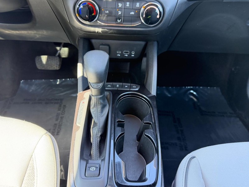 Chevrolet TrailBlazer Vehicle Image 13