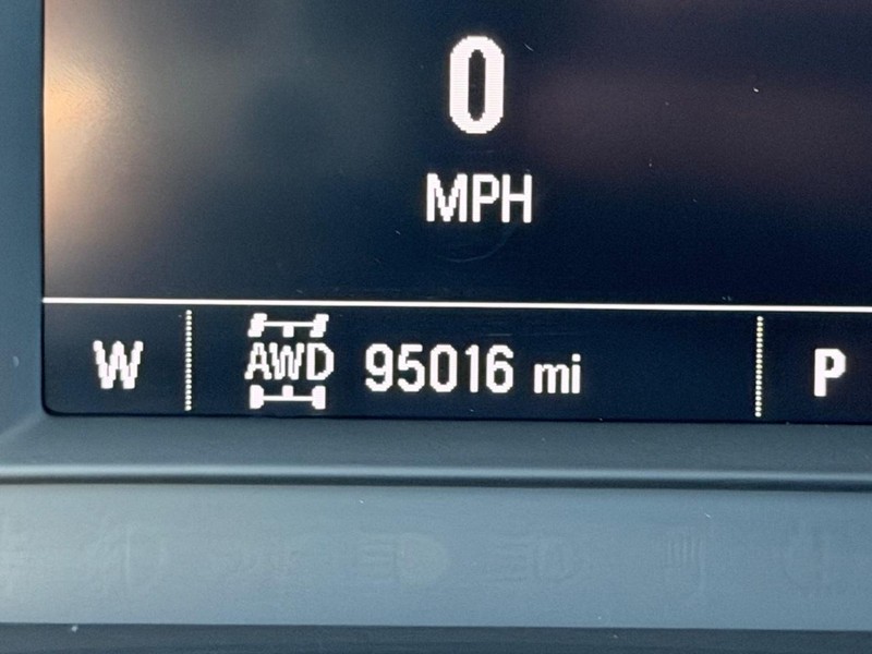 Chevrolet TrailBlazer Vehicle Image 17